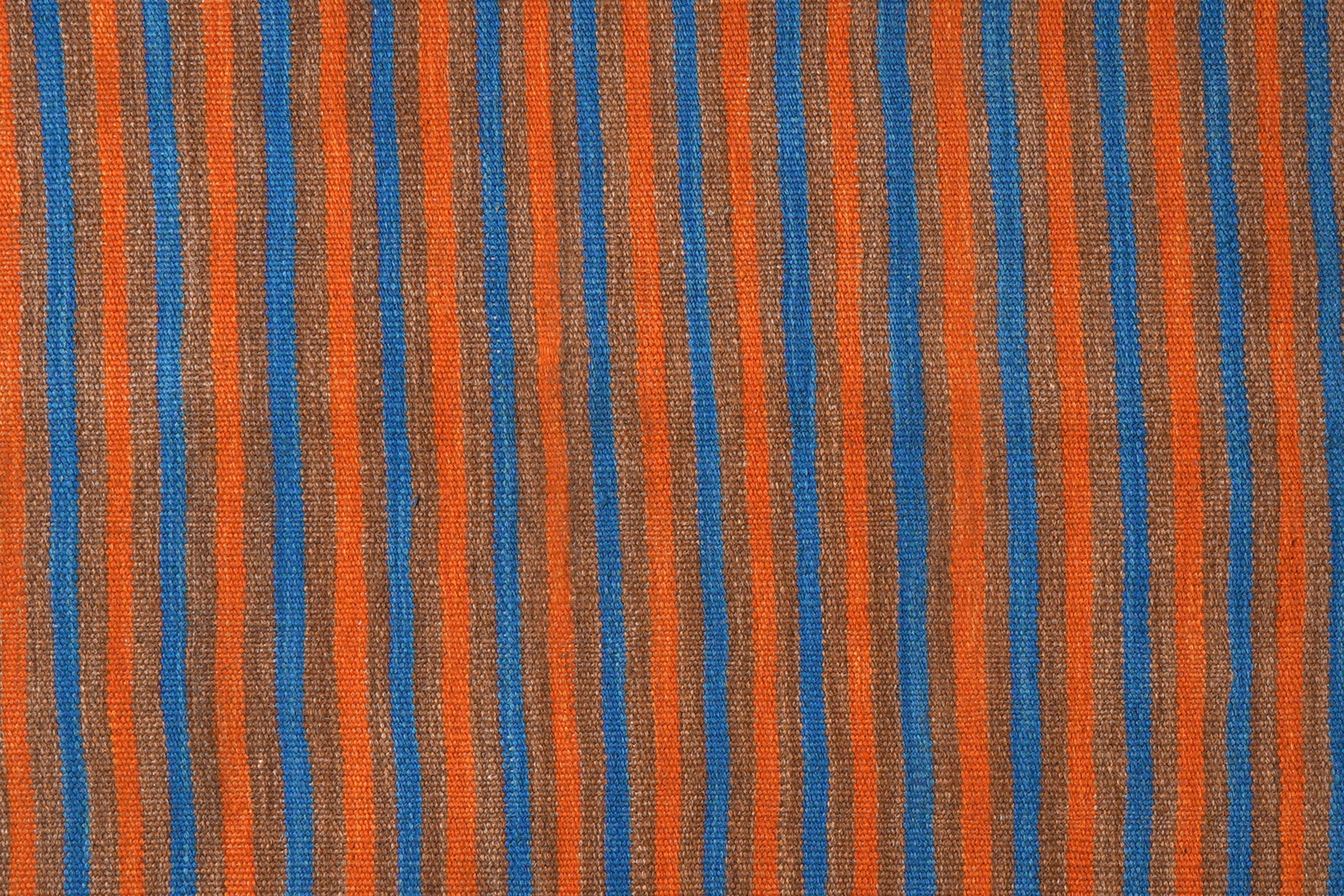 2176886(4)