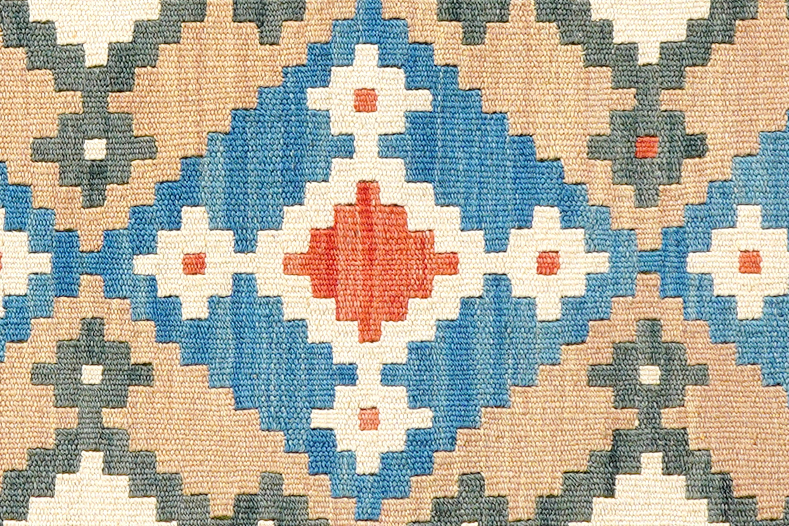 2179660(4)